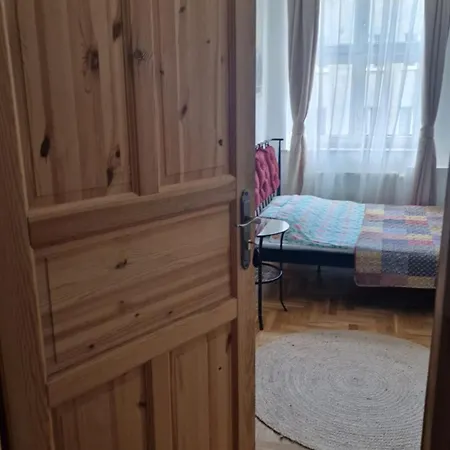 Dobry Adres *